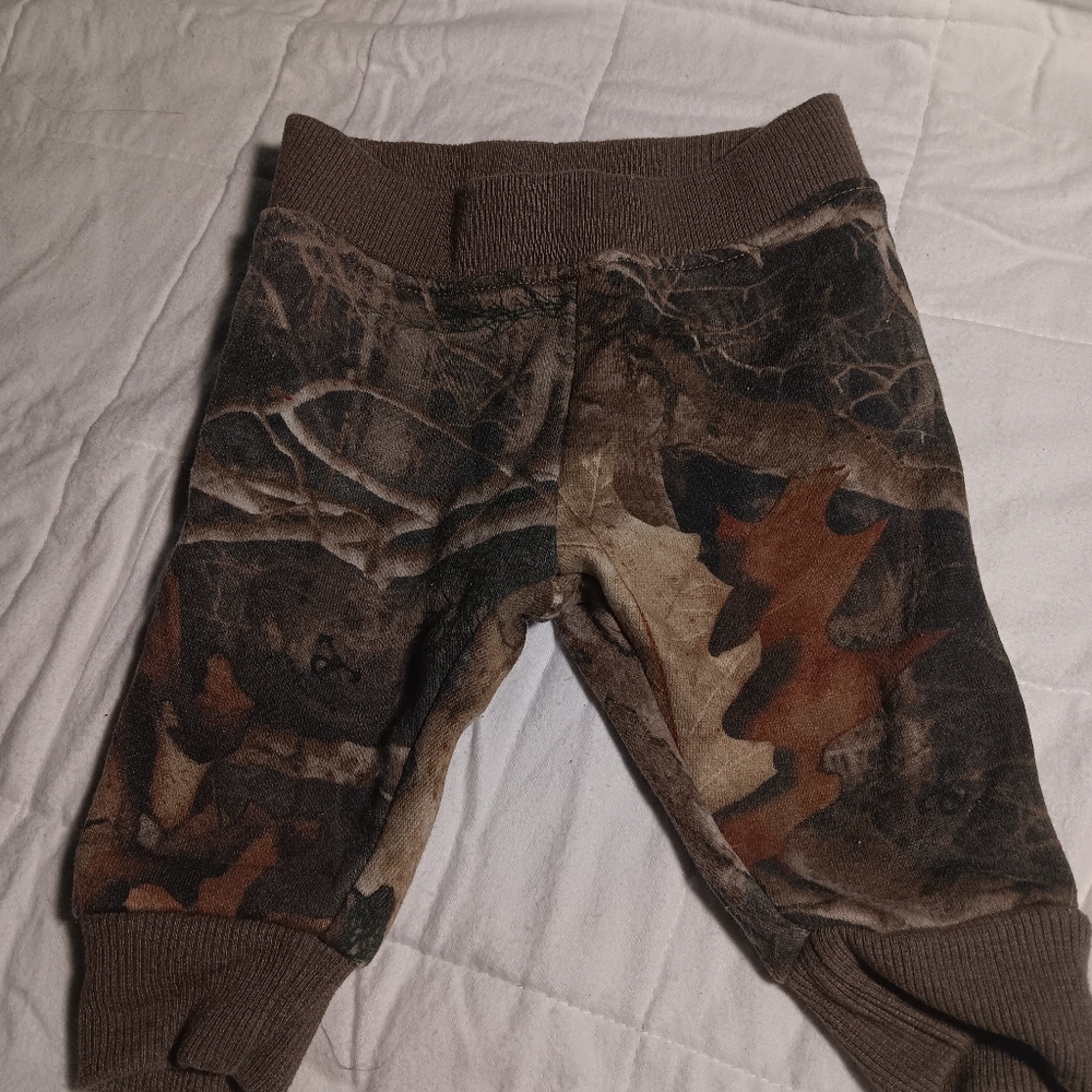 Baby Clothes Bundle - Picture 5 of 5